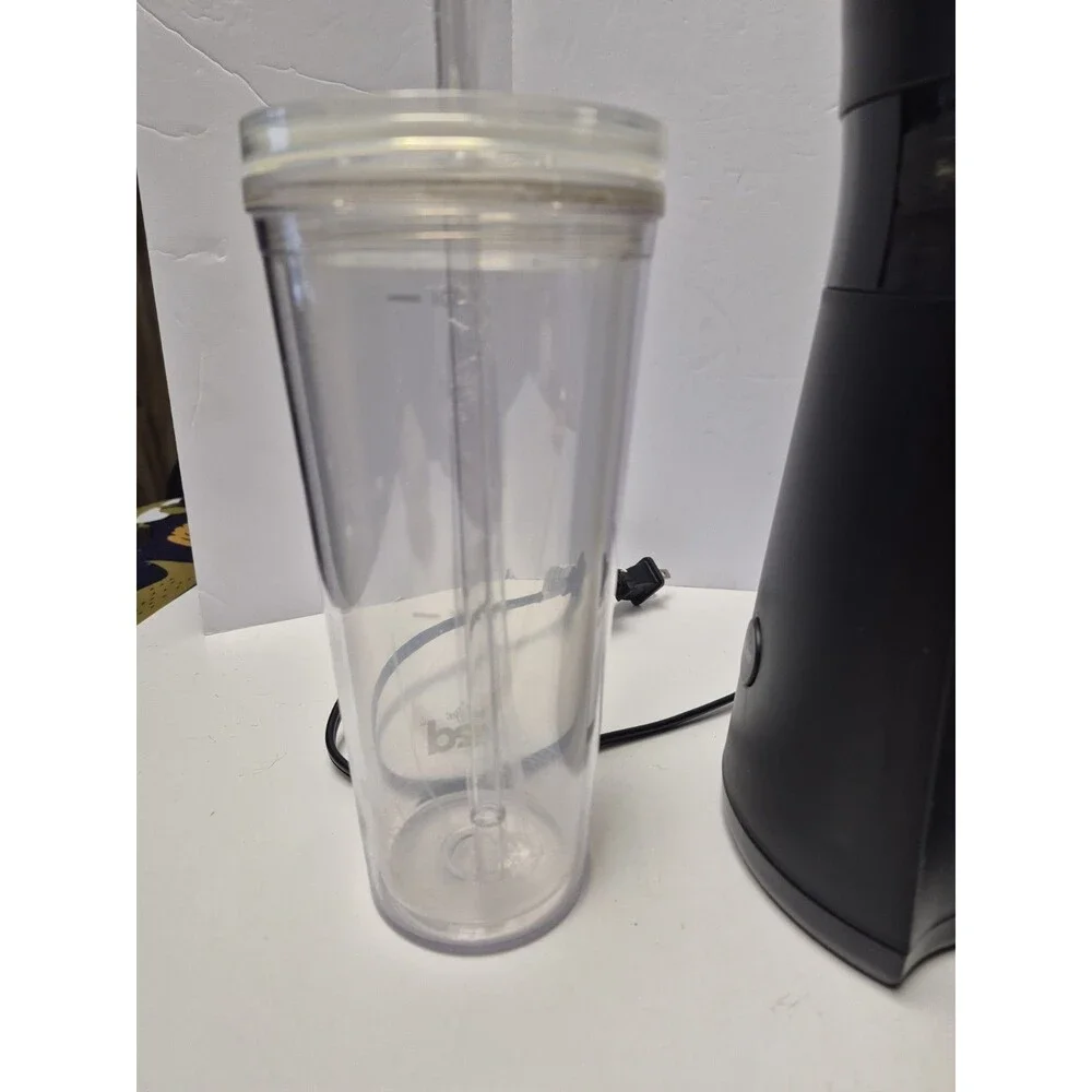 used Mr Coffee Iced Coffee Maker BVMC-ICMBL-AM w Original Tumbler Tested Works